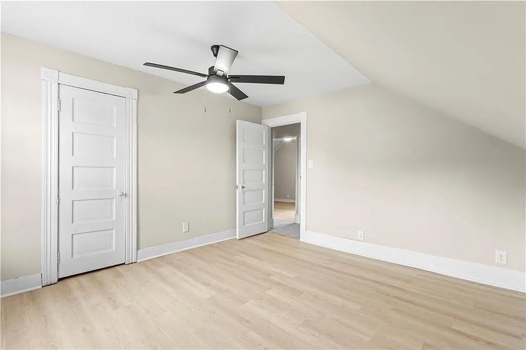 715 Elm St - Photo 6 of 9