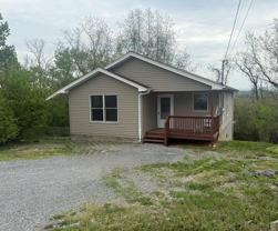 628 Locust St Nw - Photo 1 of 1