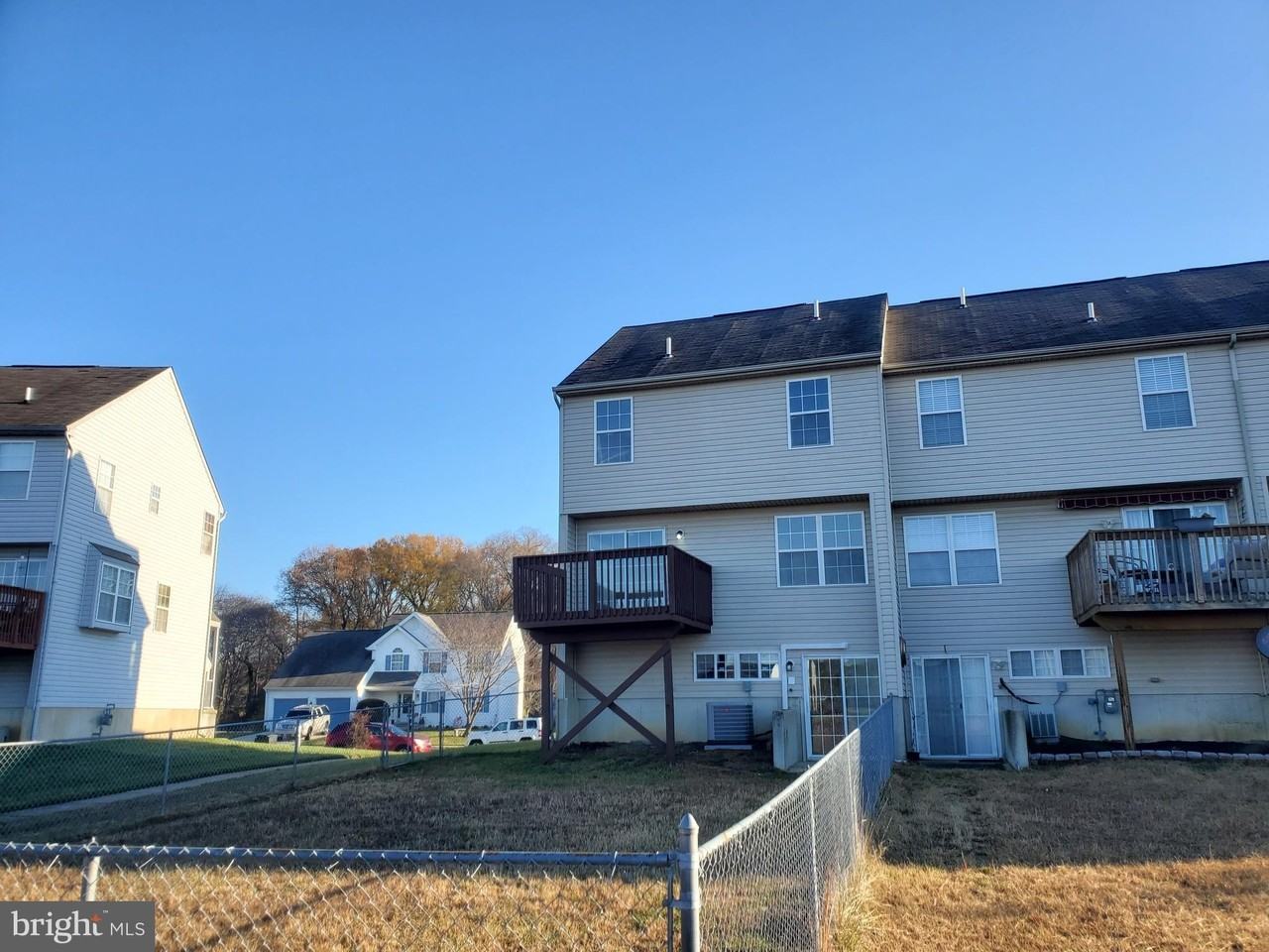 228 Trafalgar Dr - Photo 5 of 38