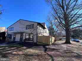 600 Glen Ct - Photo 1 of 1