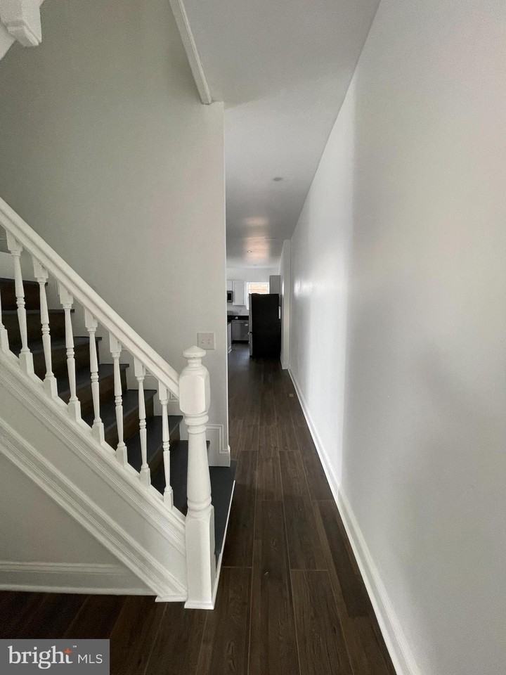 1950 Mosher St - Photo 5 of 25