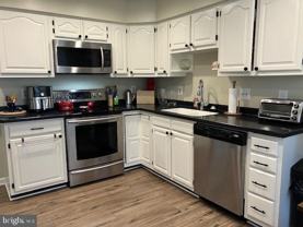 13105 Windjammer Ave - Photo 1 of 1