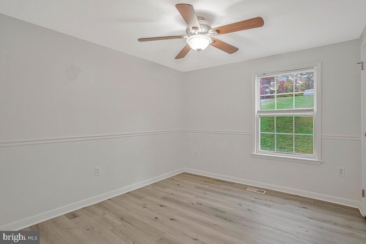 2905 Galway Ln - Photo 7 of 17