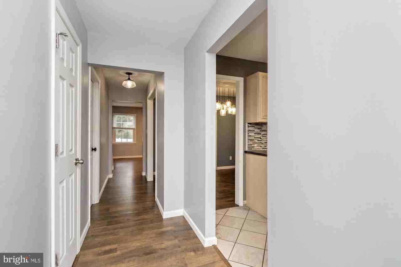 342 Harlan Sq Unit B-12 #B12 - Photo 5 of 40