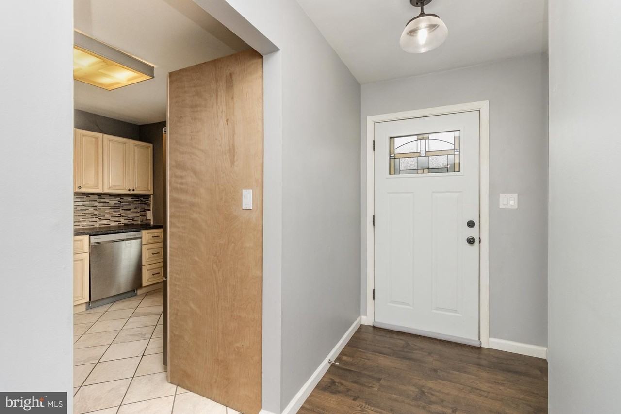 342 Harlan Sq Unit B-12 #B12 - Photo 6 of 40