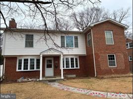 featured image of 7213 Adelphi Rd