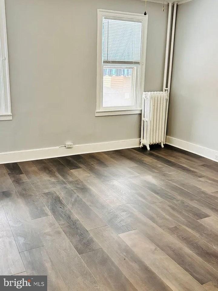 57 Bridge St - Photo 2 of 11