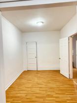 Rue Evelyn & Rue Strathmore - Photo 1 of 1