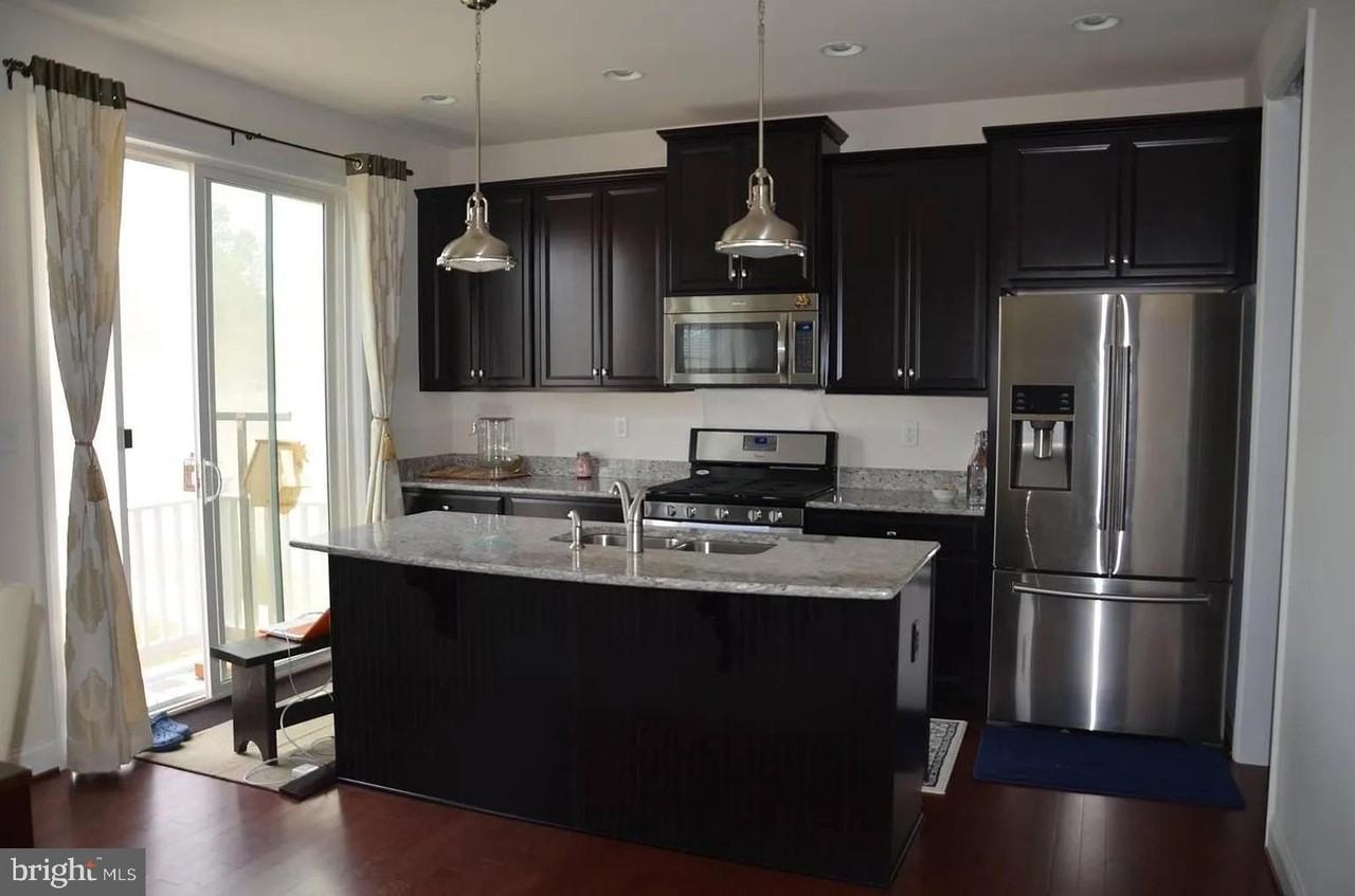 1464 Mollys Run - Photo 5 of 13