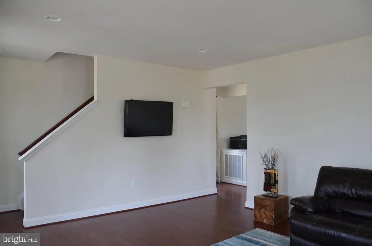 1464 Mollys Run - Photo 7 of 13