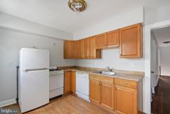 2411 W Darby Rd 2nd Fl #2ndFL - Photo 1 of 1