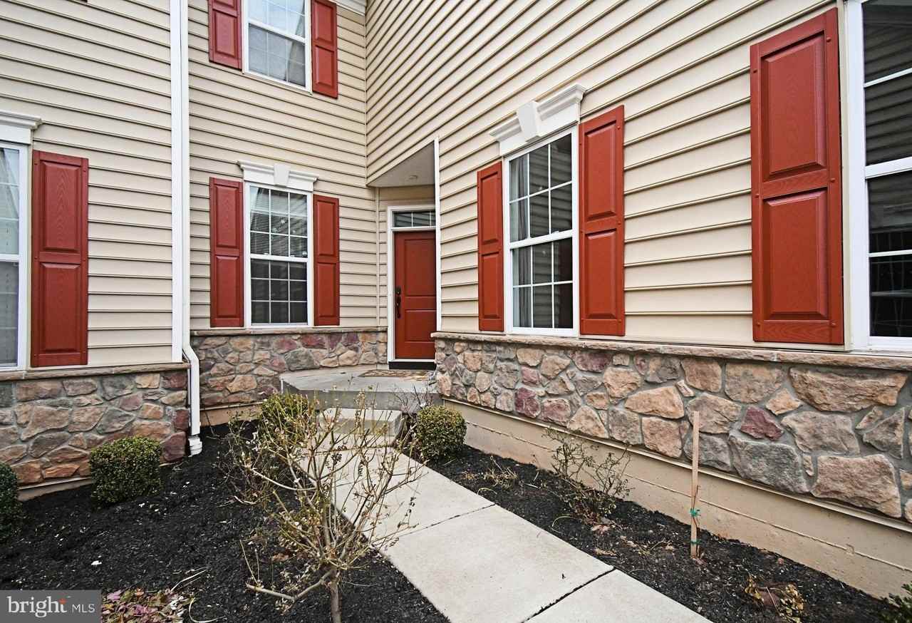 136 Iron Hill Way - Photo 5 of 50