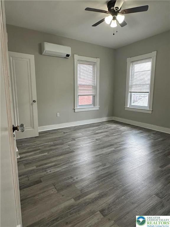 1304 Washington St ##2 - Photo 7 of 12