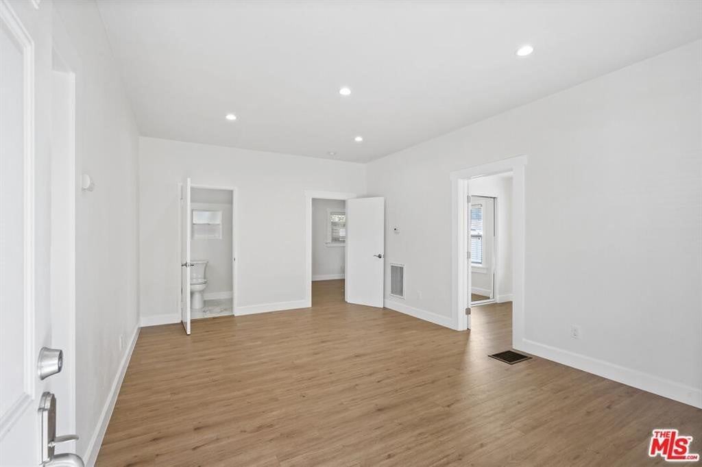 1455 E Elizabeth St - Photo 2 of 23