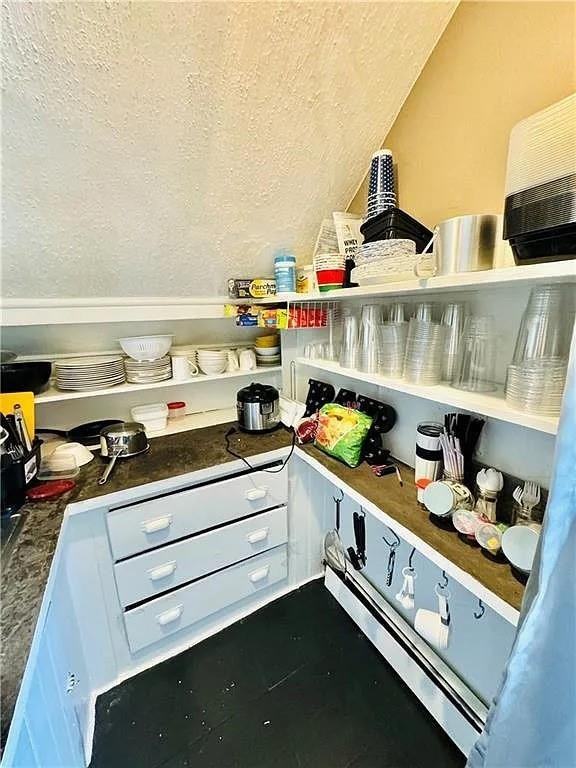 1071 Main St ##3 - Photo 5 of 13