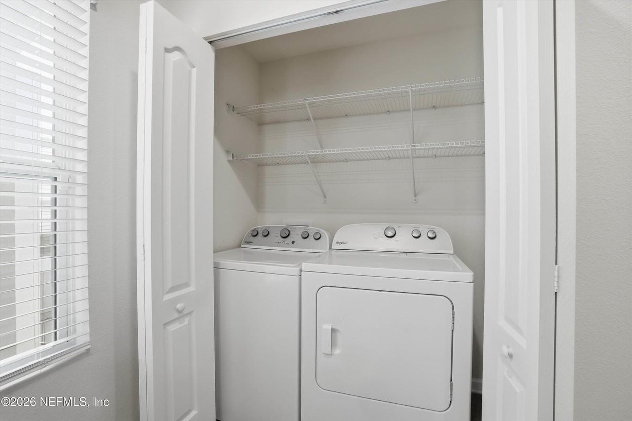 377 Aralia Ln - Photo 7 of 25