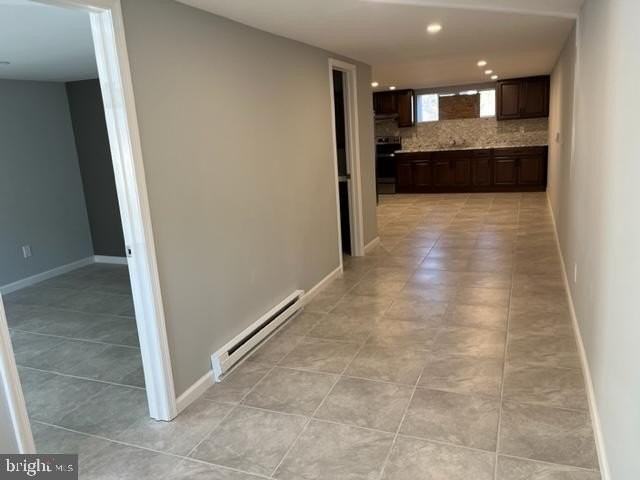 6632 N BROAD Street unit: Ground Unit - Photo 3 of 8