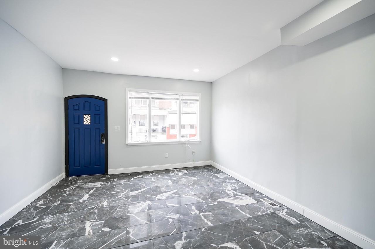 2265 E Clearfield St - Photo 4 of 26