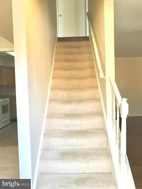 9517 Hagel Cir Unit E #E - Photo 7 of 14