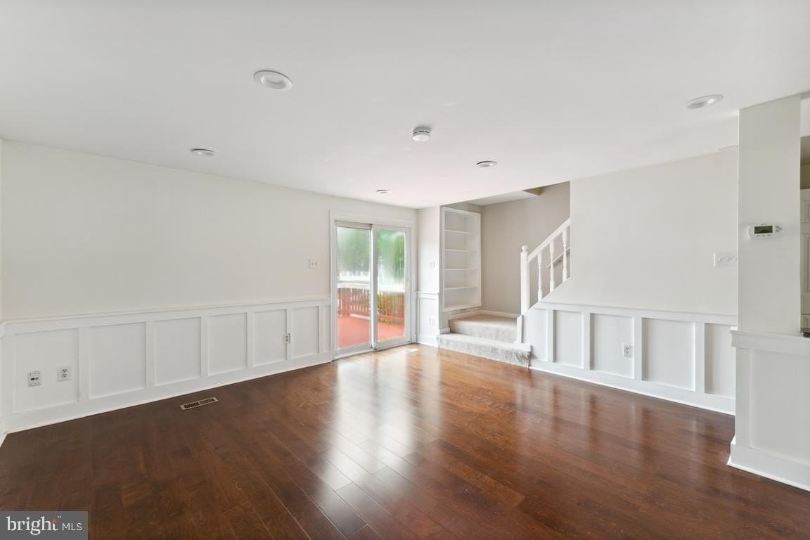 7671 Wolford Way - Photo 6 of 16