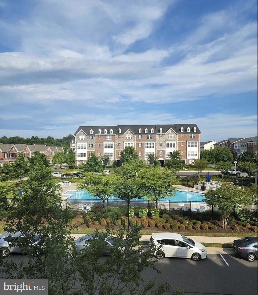 25552 Casale Ter - Photo 2 of 23