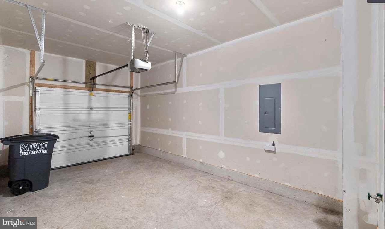 25552 Casale Ter - Photo 5 of 23