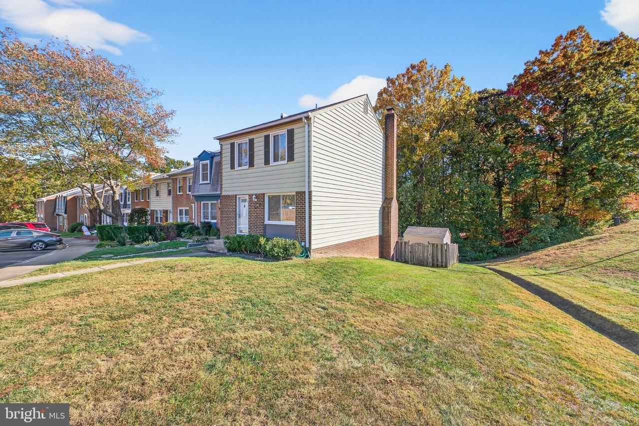 12462 Skipper Cir - Photo 2 of 25