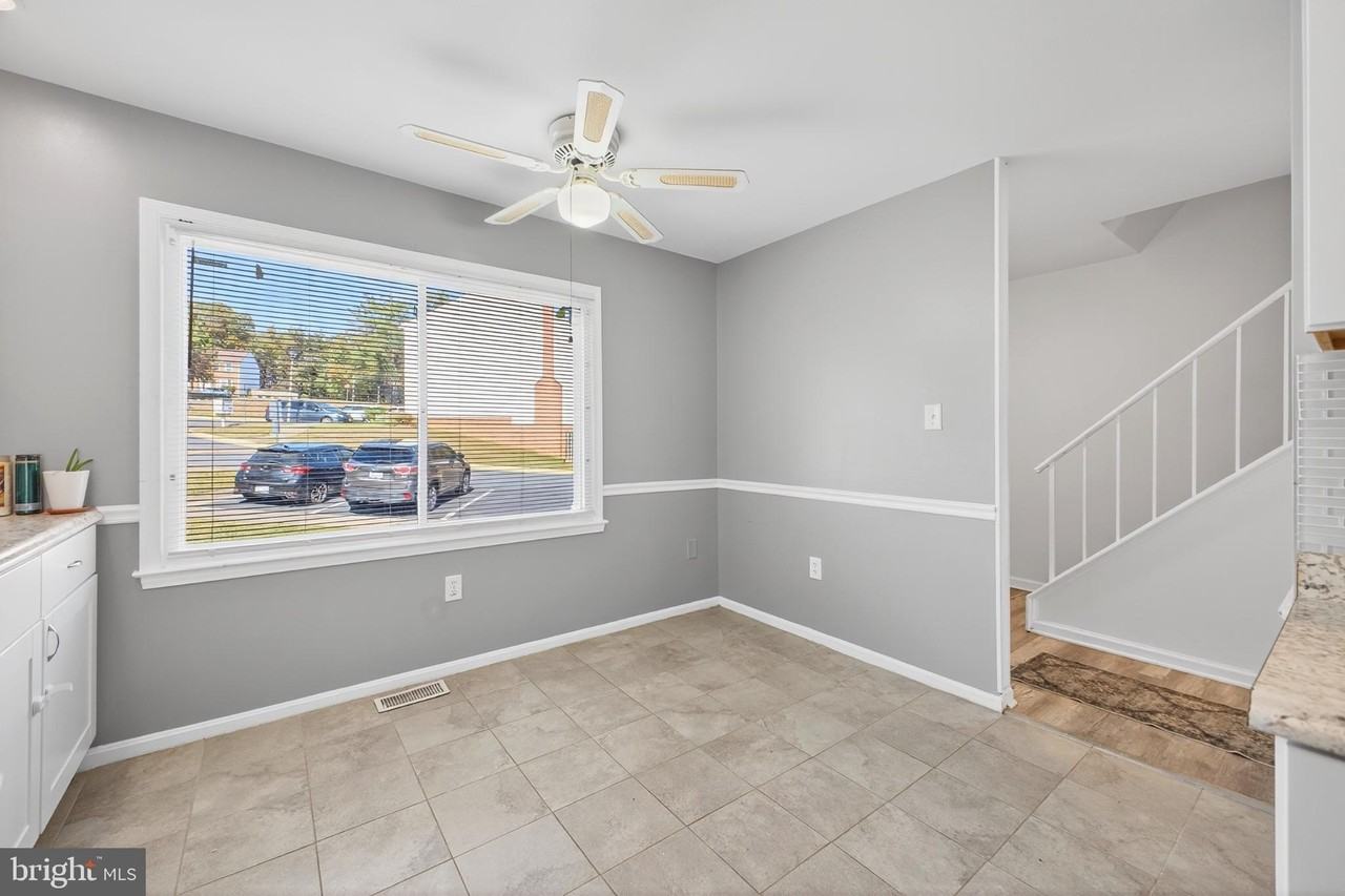 12462 Skipper Cir - Photo 3 of 25