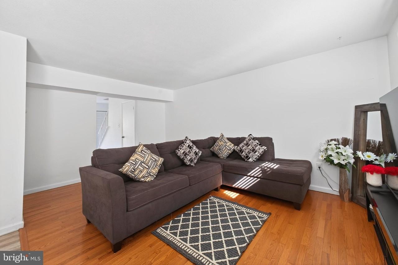 12462 Skipper Cir - Photo 7 of 25