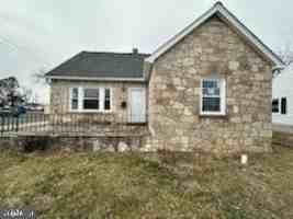 featured image of 3904 Lafayette Blvd