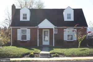 featured image of 423 Happy Creek Rd