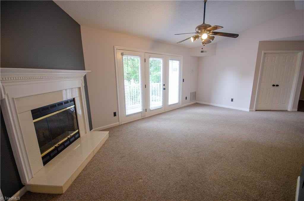 3701 #1h Cotswold Terrace - Photo 2 of 24