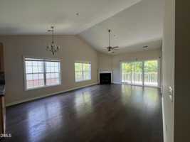 featured image of 1221 Claret Ln