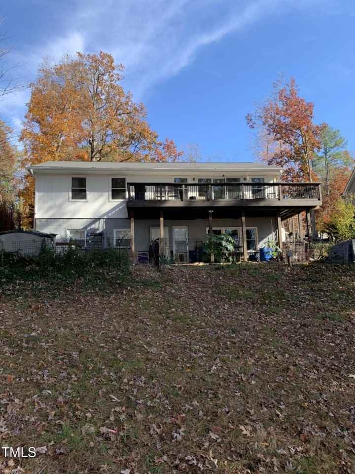 1015 Lake Royale - Photo 4 of 50