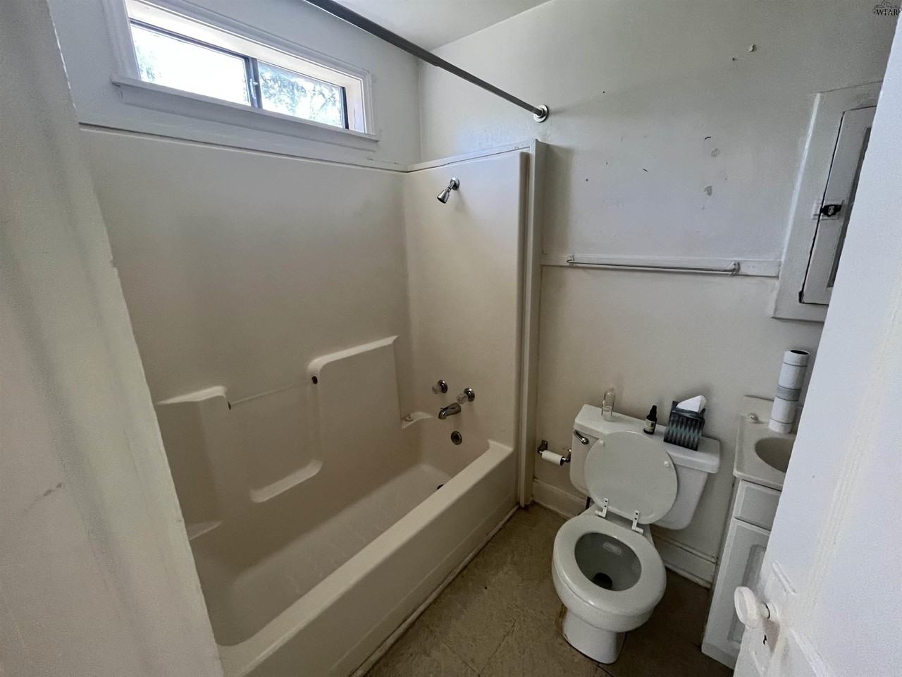 2111 Joline St - Photo 6 of 6