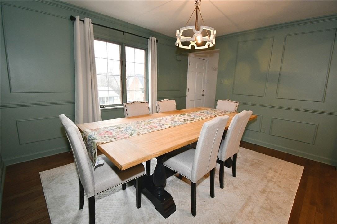 912 Country Club Dr - Photo 3 of 27