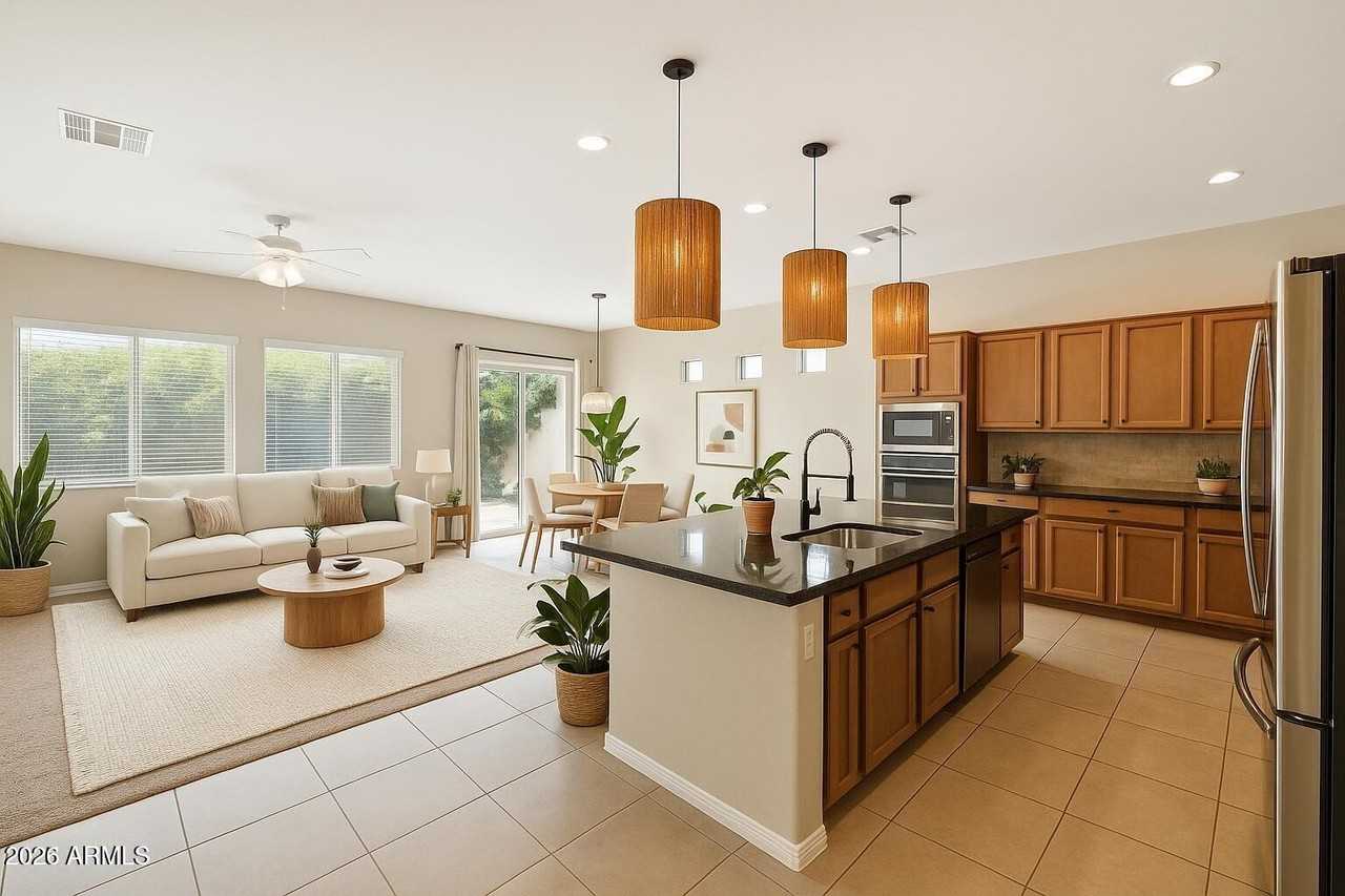 41301 W Sussex Dr - Photo 2 of 3