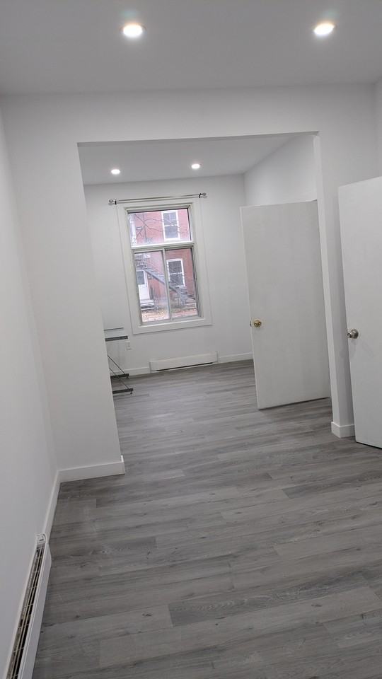 Rue Evelyn & Rue Strathmore - Photo 4 of 10