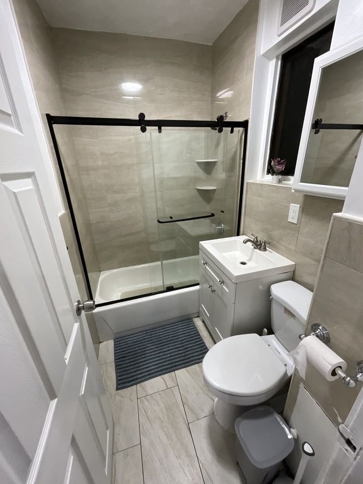 871 Harrison Ave #3 - Photo 7 of 34