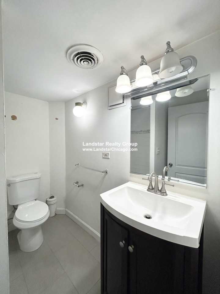 1160 N La Salle Dr #G - Photo 5 of 15