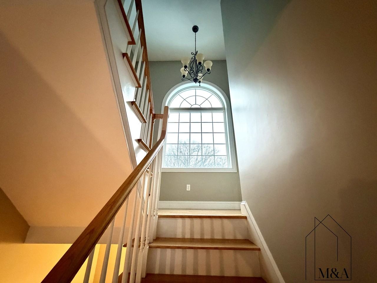 46B Dominion Rd - Photo 2 of 36