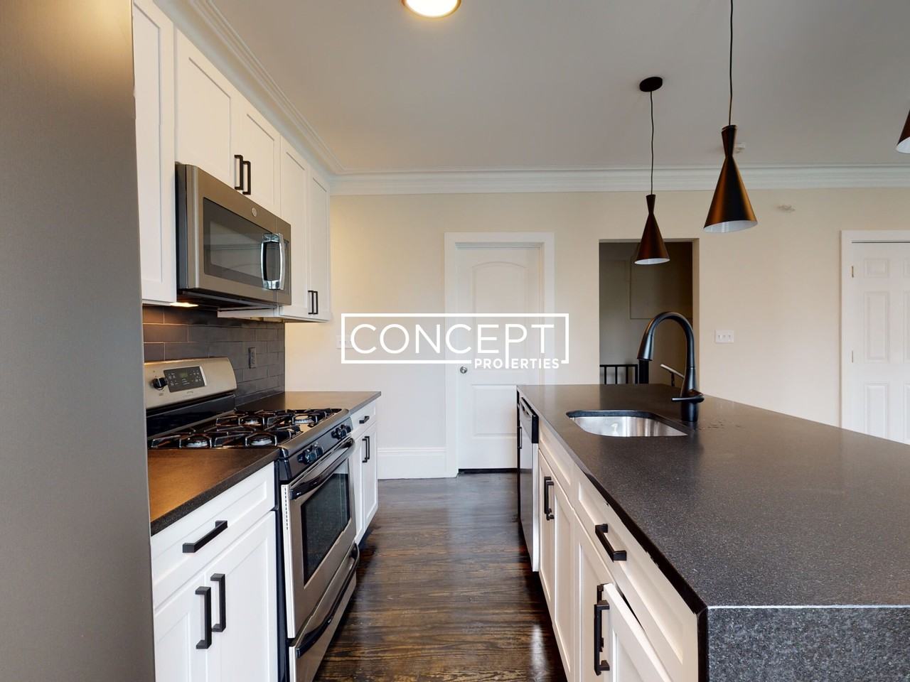 839A Parker St #1 - Photo 3 of 16