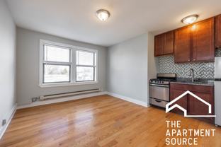 4546 N Damen Ave #415 - Photo 1 of 1