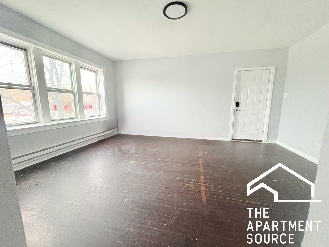 6226 S Western Ave #201 - Photo 5 of 10