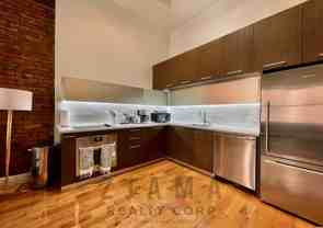 72 Willoughby St #4E - Photo 1 of 1