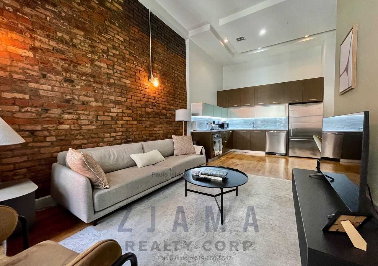 72 Willoughby St #4E - Photo 3 of 17