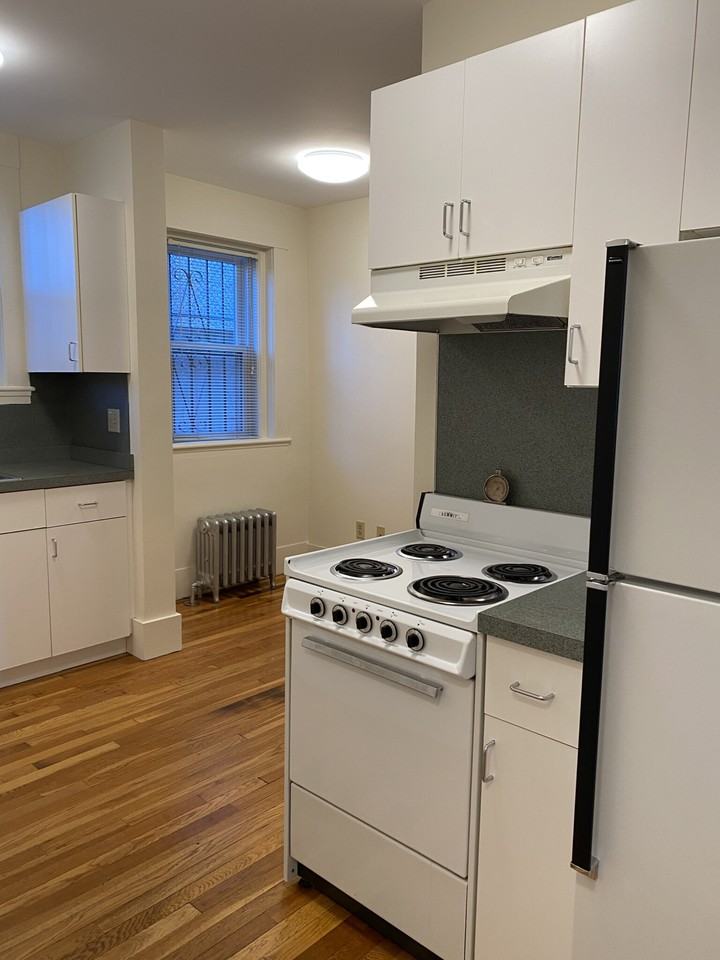 11 Strathmore Rd #2 - Photo 2 of 12