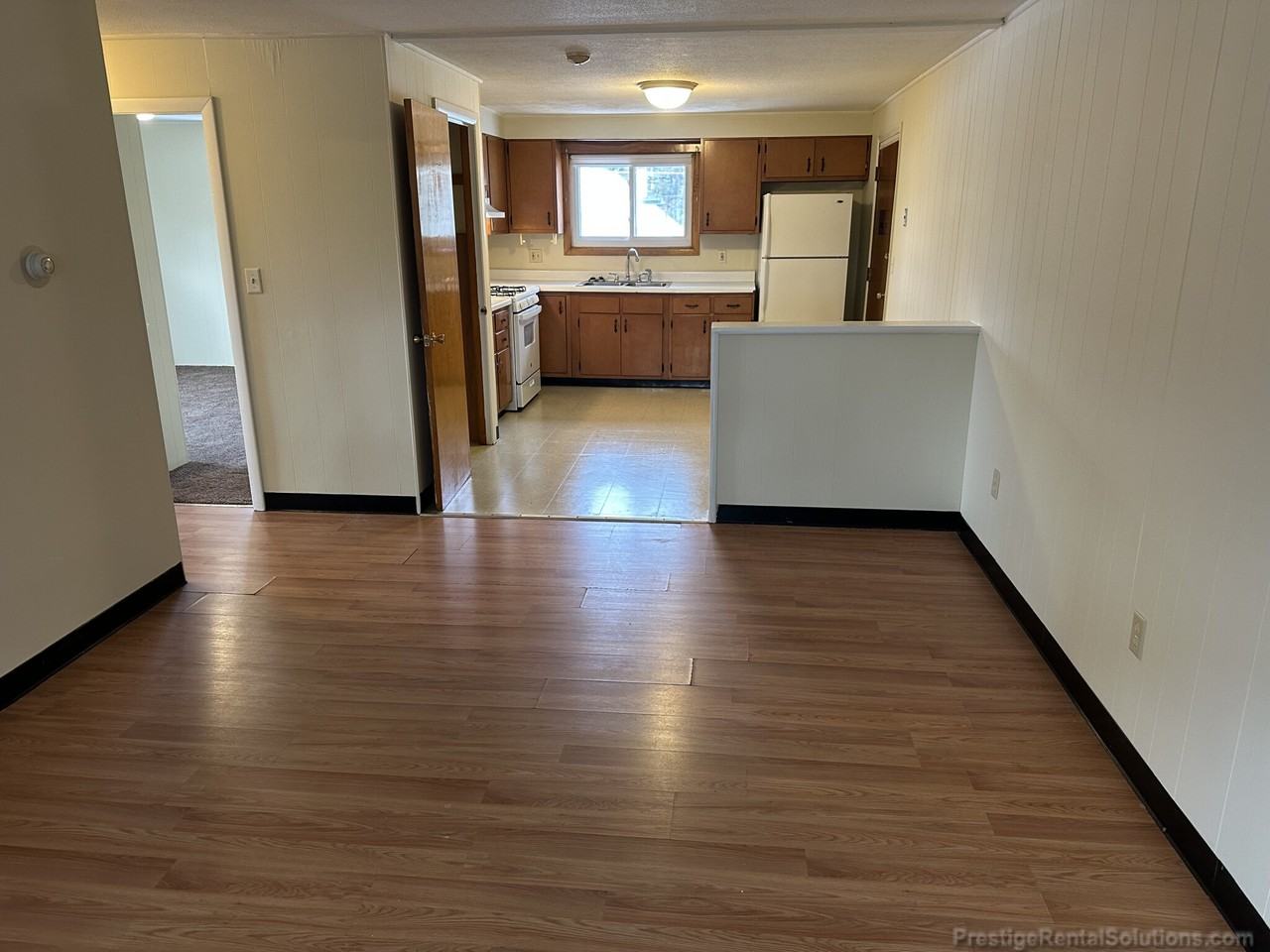 Beacon St #2 - Photo 3 of 13