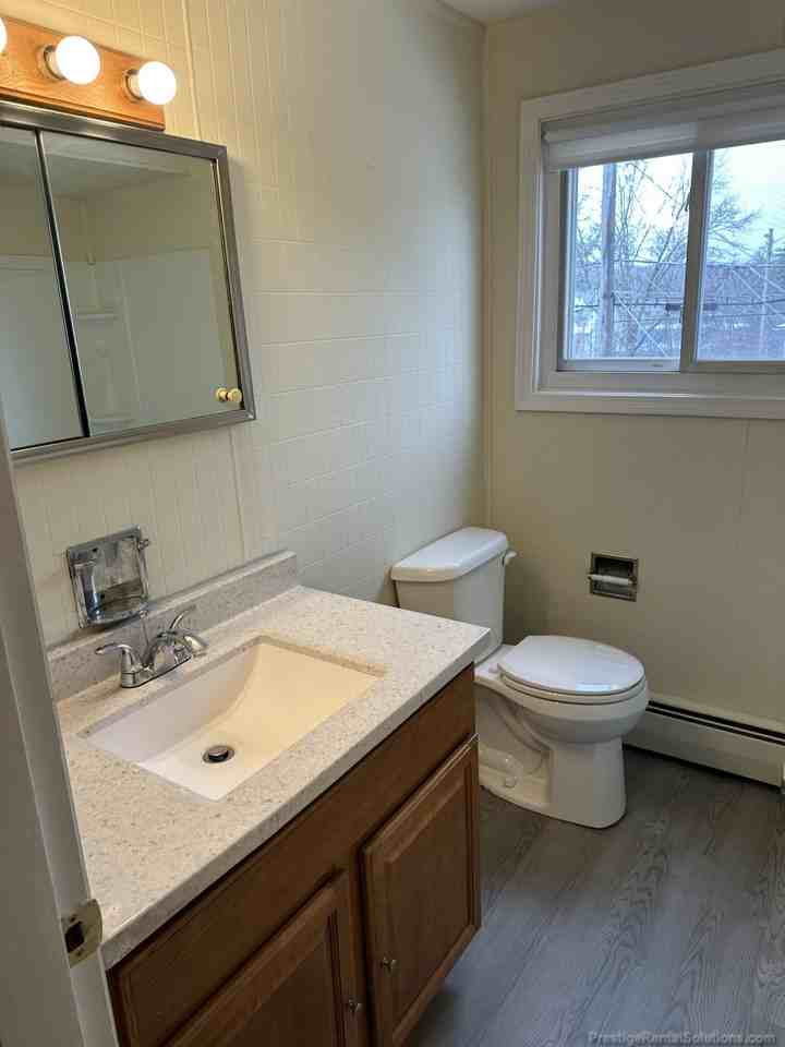 Beacon St #2 - Photo 7 of 13