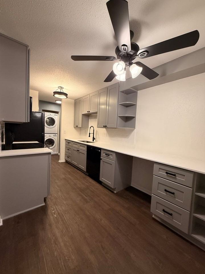 Forest Park II Apartments LLC - Photo 6 of 47